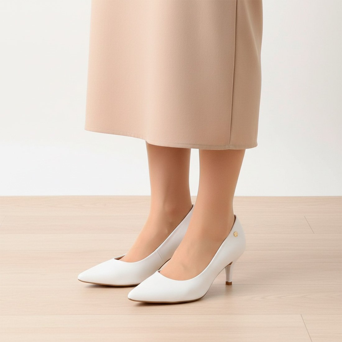 20 sapato scarpin vizzano bico fino salto medio pelica