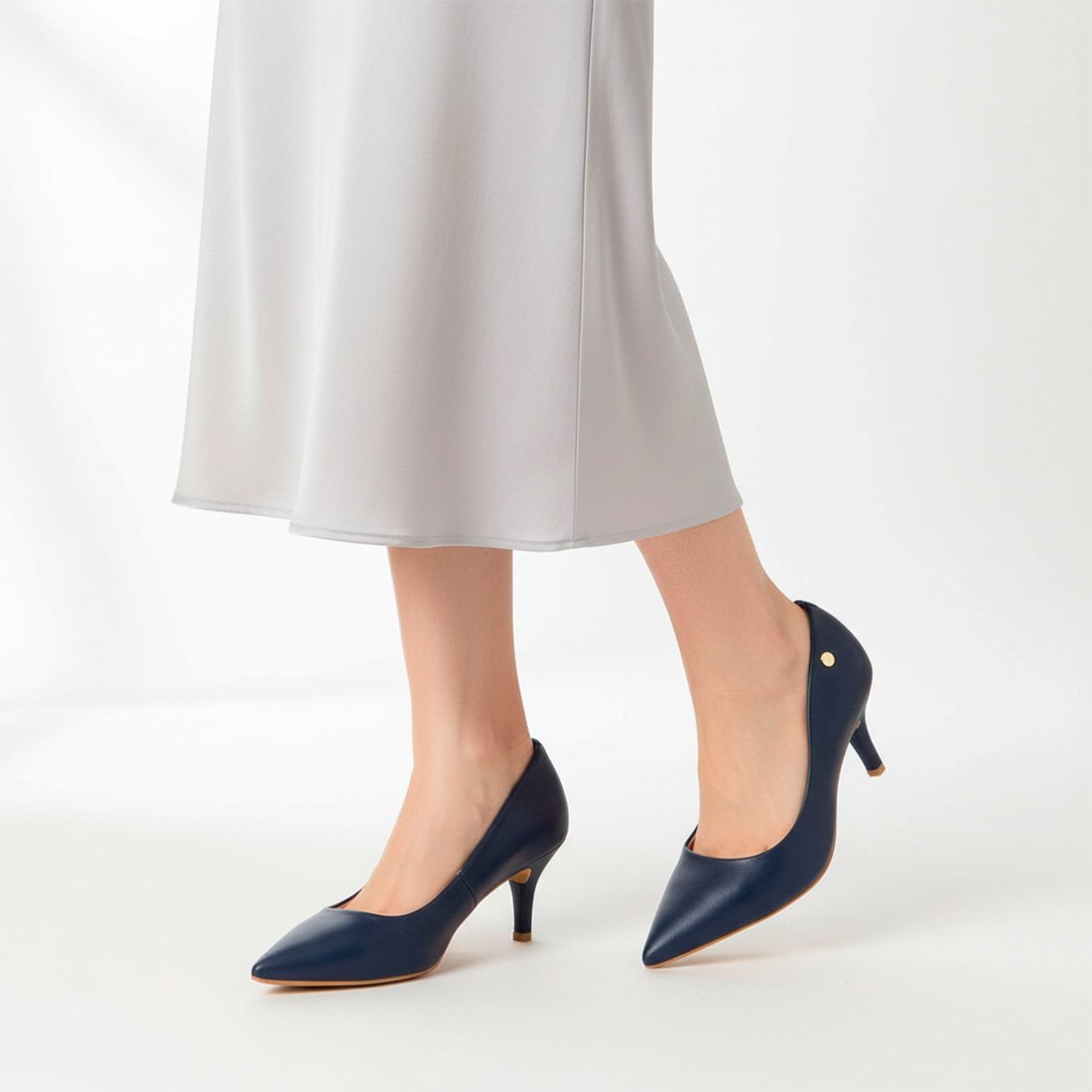 40 sapato scarpin vizzano bico fino salto medio pelica