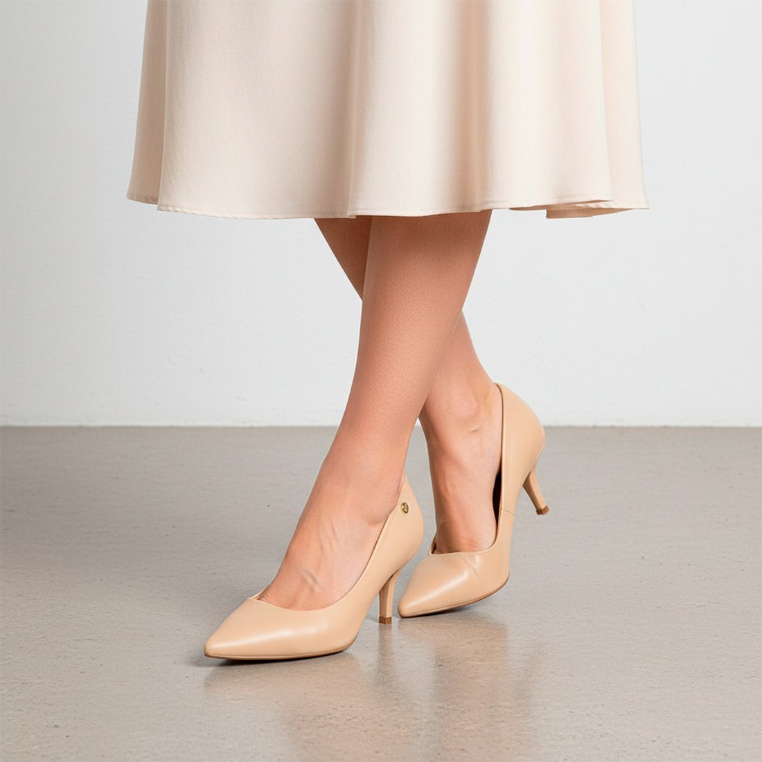 46 sapato scarpin vizzano bico fino salto medio pelica