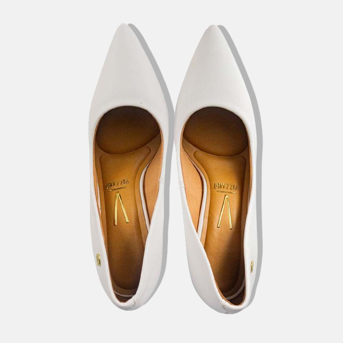 37 sapato scarpin vizzano bico fino salto alto pelica