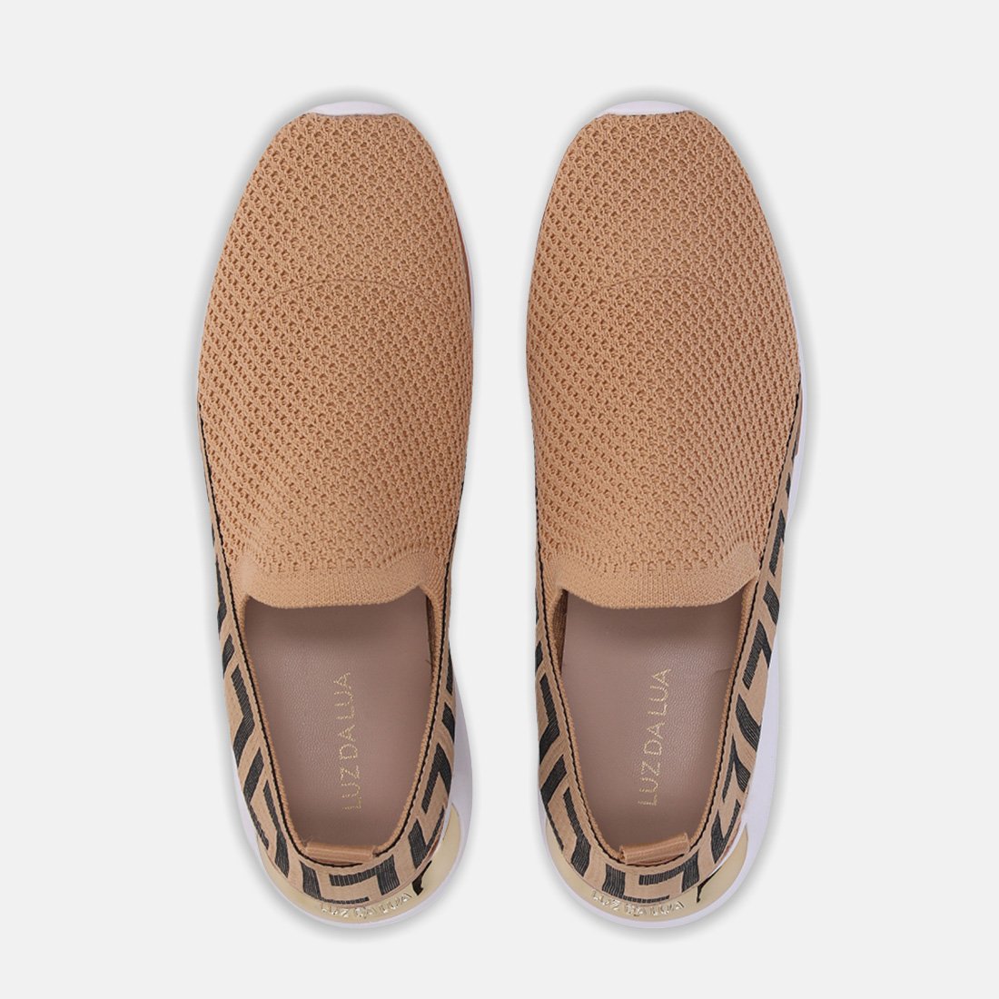 17 tenis space luz da lua knit gorgurao 58650400