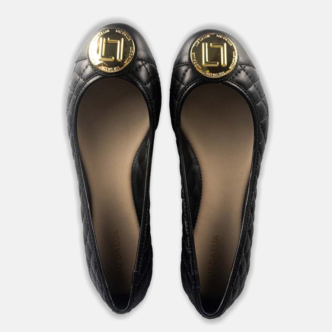 19 sapatilha luz da lua matelasse detalhe metal 53270400