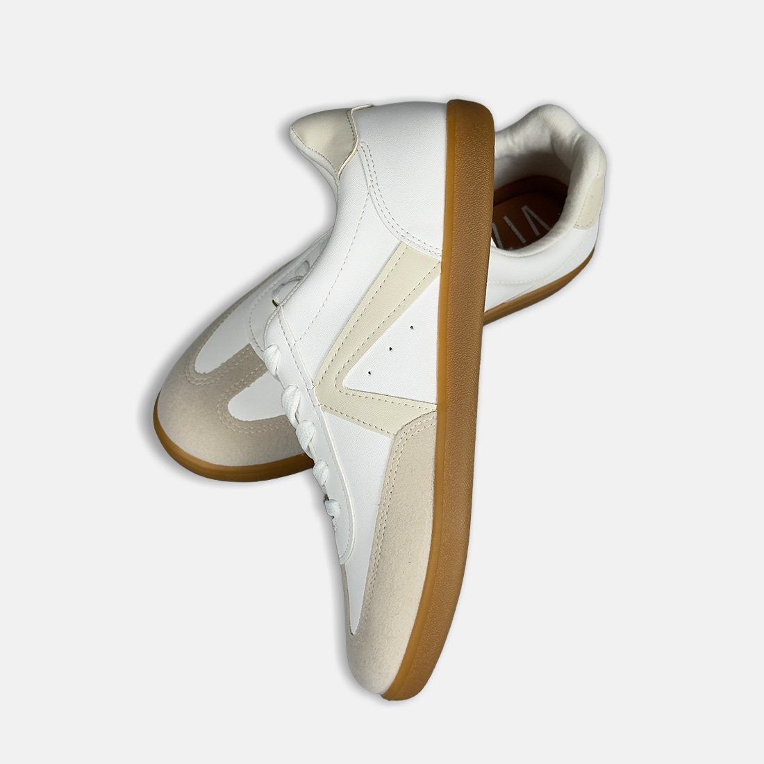 16 tenis vizzano reto casual detalhe lateral 1430 102 branco preto